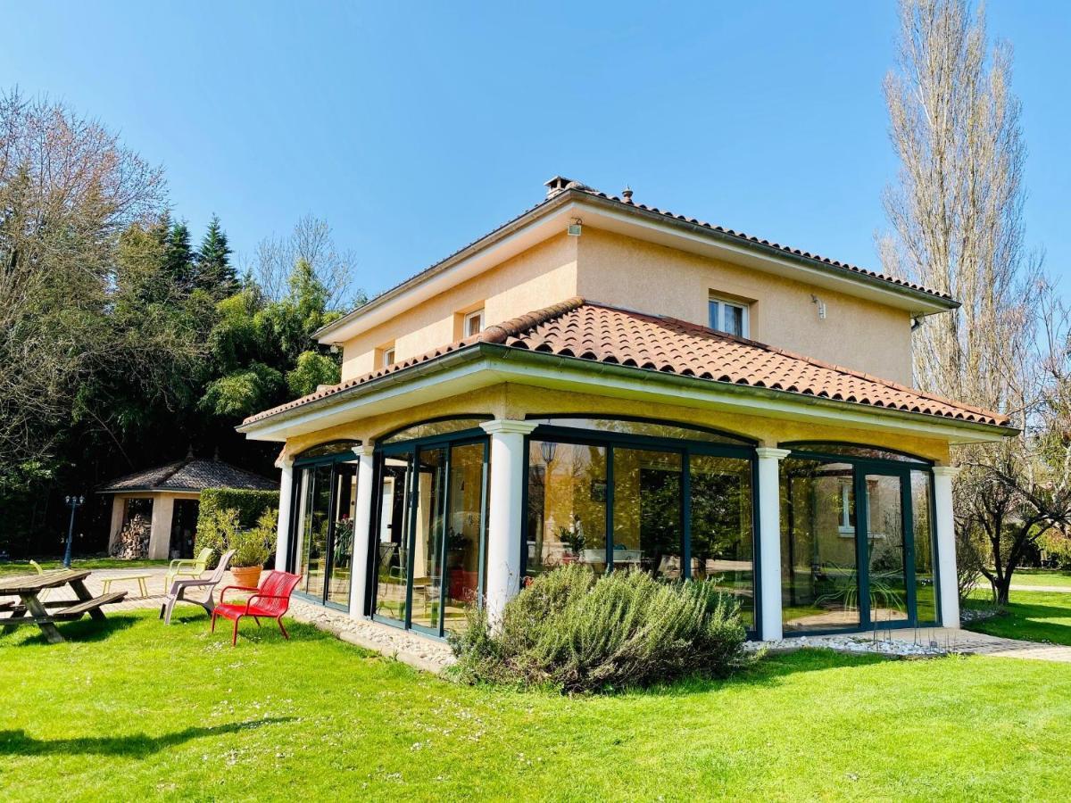 Vignieu Les Villas Du Domaine De Suzel מראה חיצוני תמונה