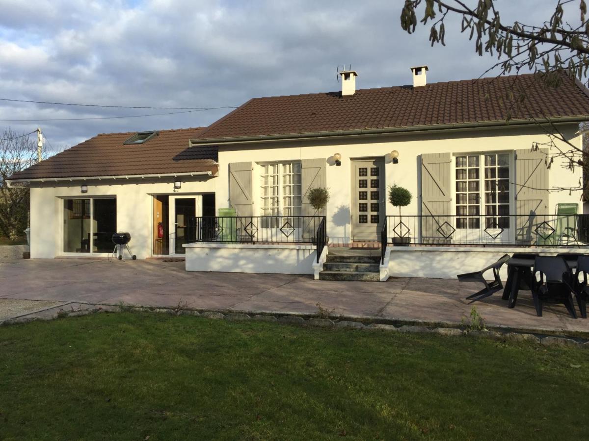 Vignieu Les Villas Du Domaine De Suzel מראה חיצוני תמונה