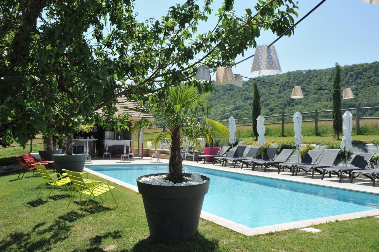 Vignieu Les Villas Du Domaine De Suzel מראה חיצוני תמונה