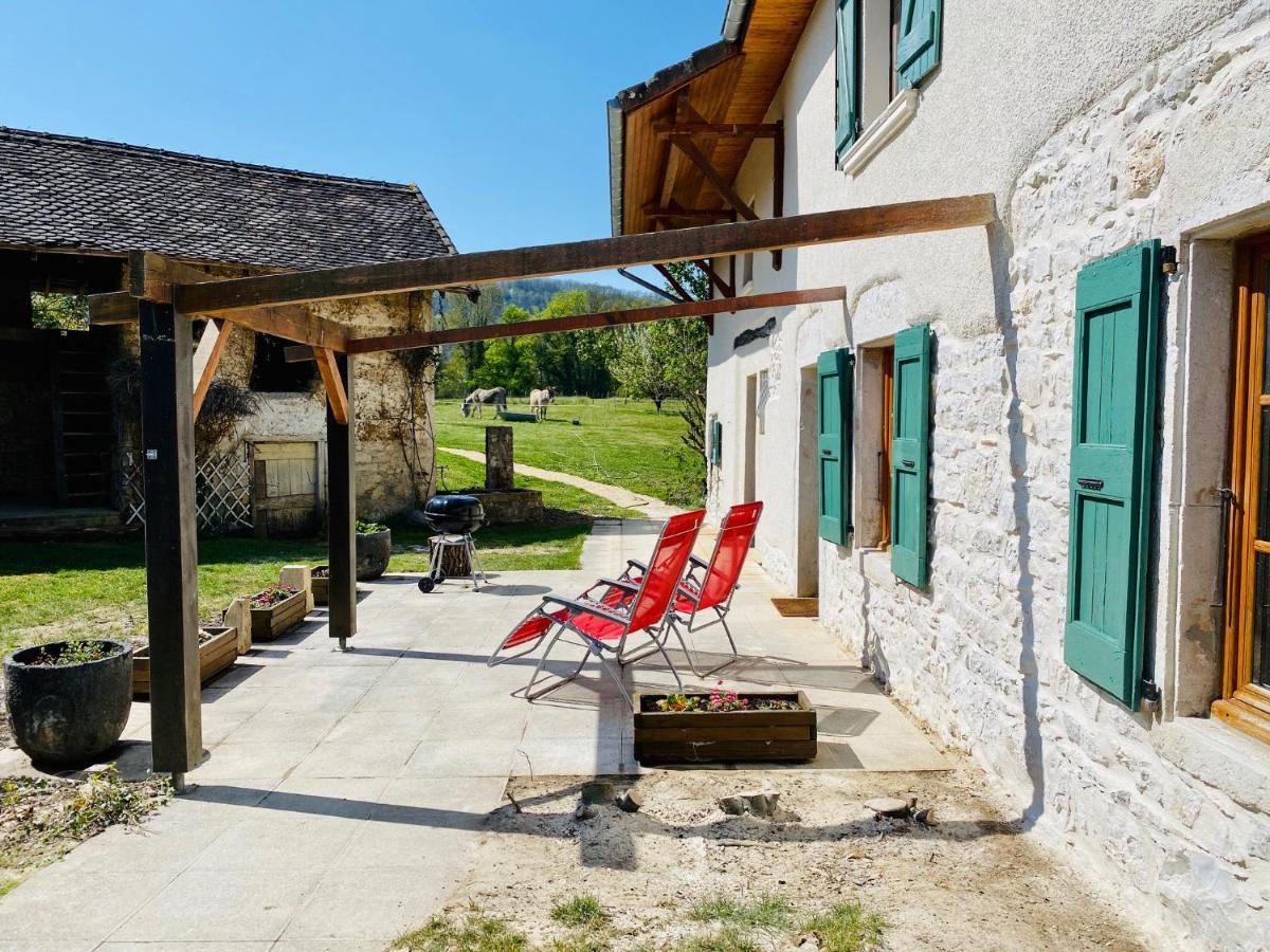 Vignieu Les Villas Du Domaine De Suzel מראה חיצוני תמונה